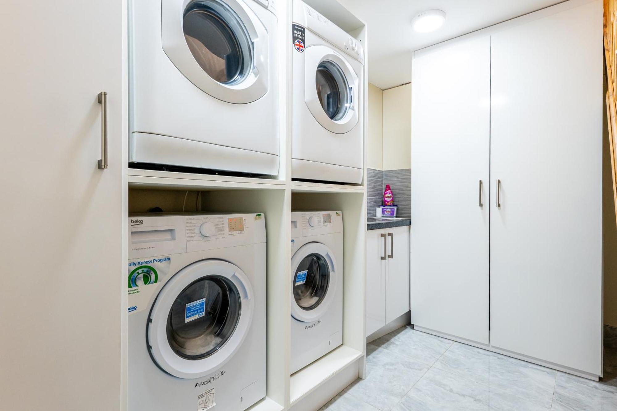 Private Rooms With Private Bathrooms In Selly Oak เบอร์มิงแฮม ภายนอก รูปภาพ