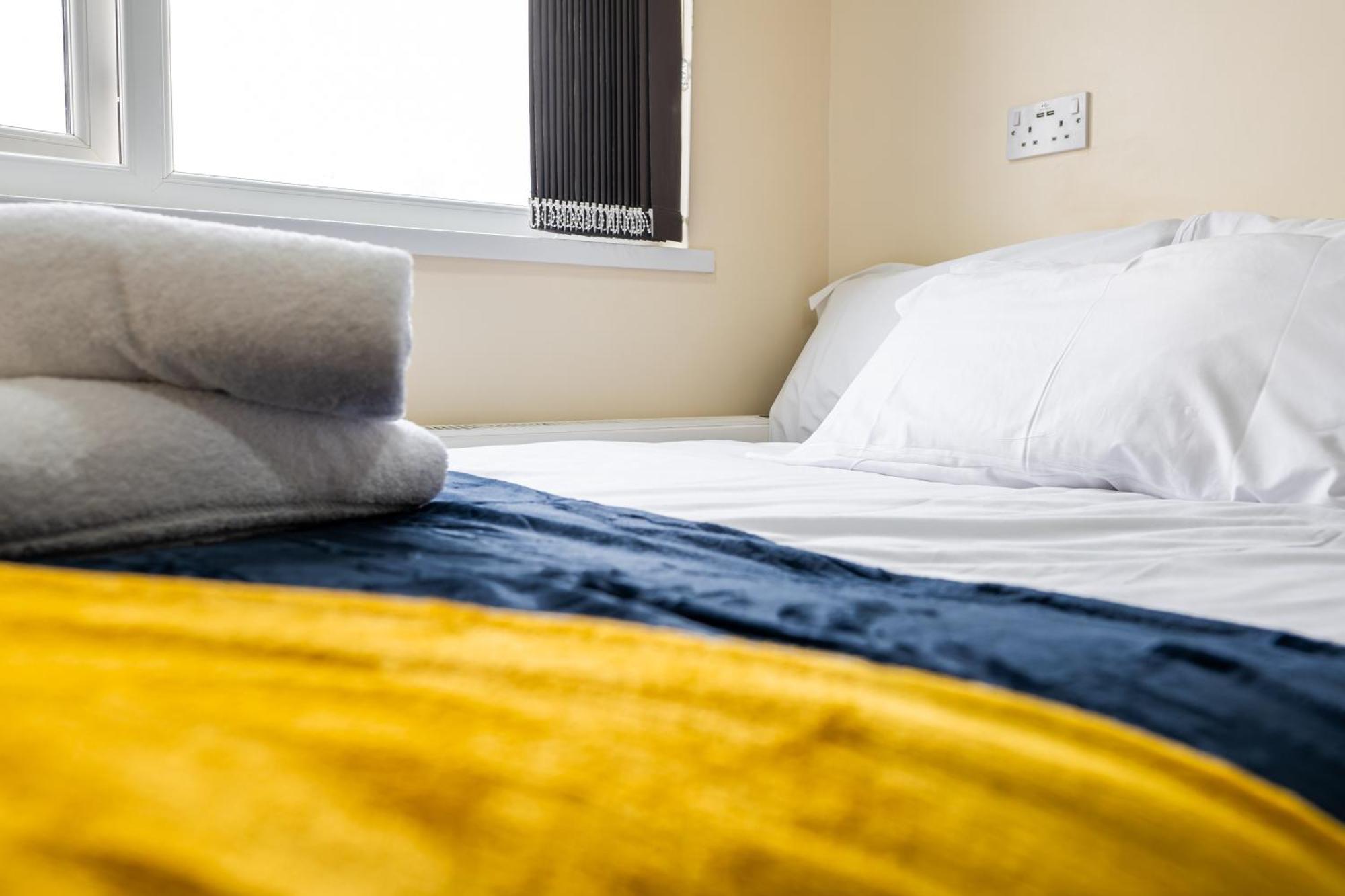 Private Rooms With Private Bathrooms In Selly Oak เบอร์มิงแฮม ภายนอก รูปภาพ