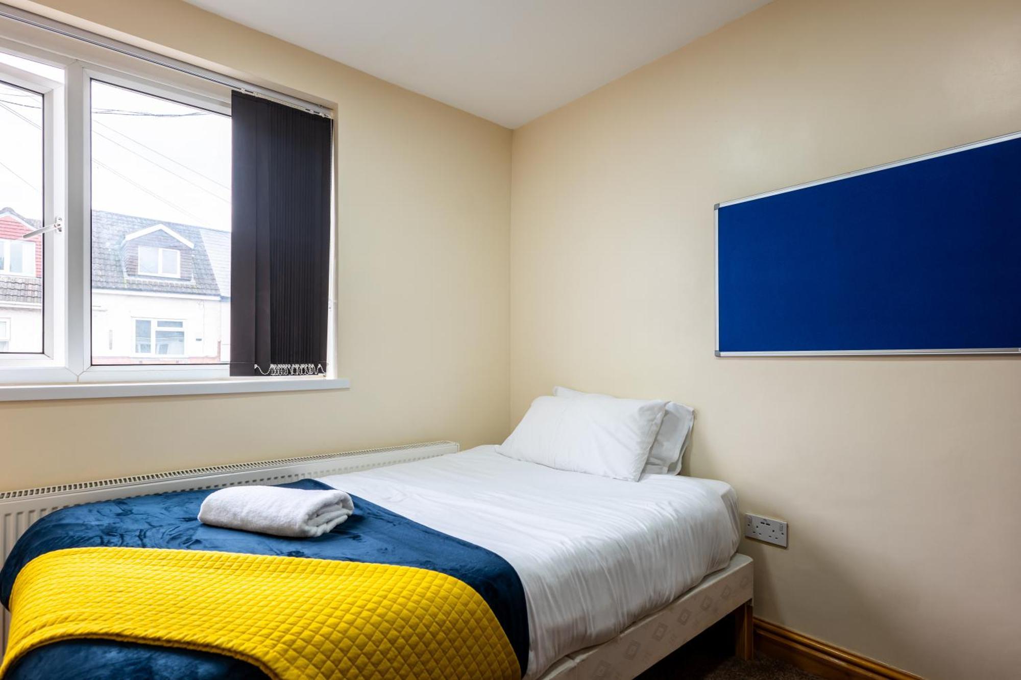 Private Rooms With Private Bathrooms In Selly Oak เบอร์มิงแฮม ภายนอก รูปภาพ
