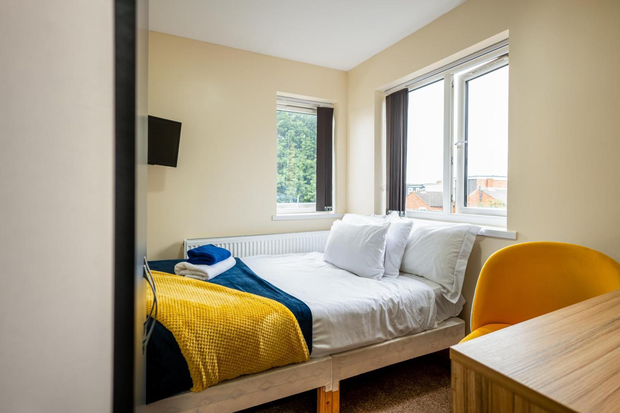 Private Rooms With Private Bathrooms In Selly Oak เบอร์มิงแฮม ภายนอก รูปภาพ