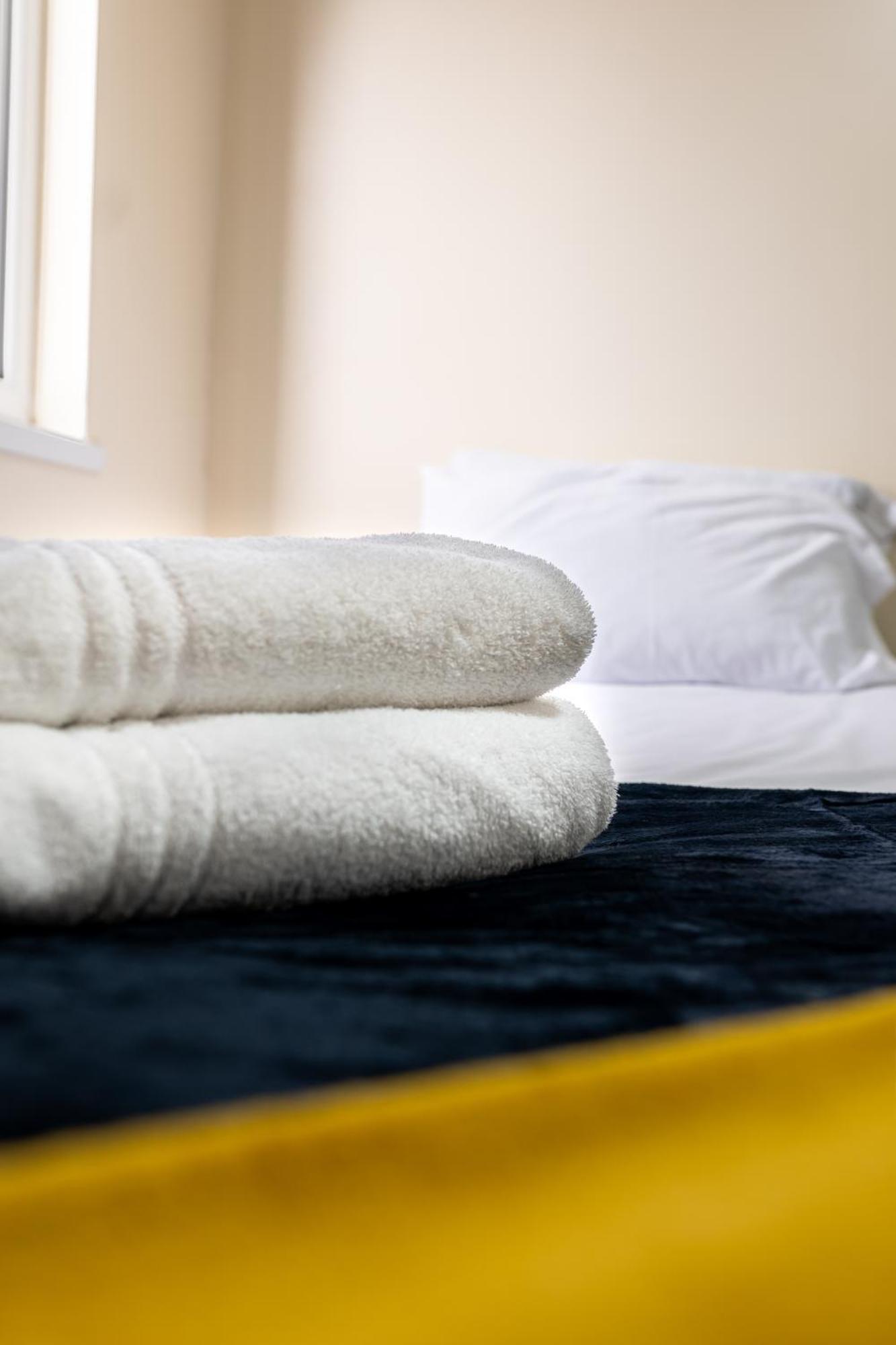 Private Rooms With Private Bathrooms In Selly Oak เบอร์มิงแฮม ภายนอก รูปภาพ