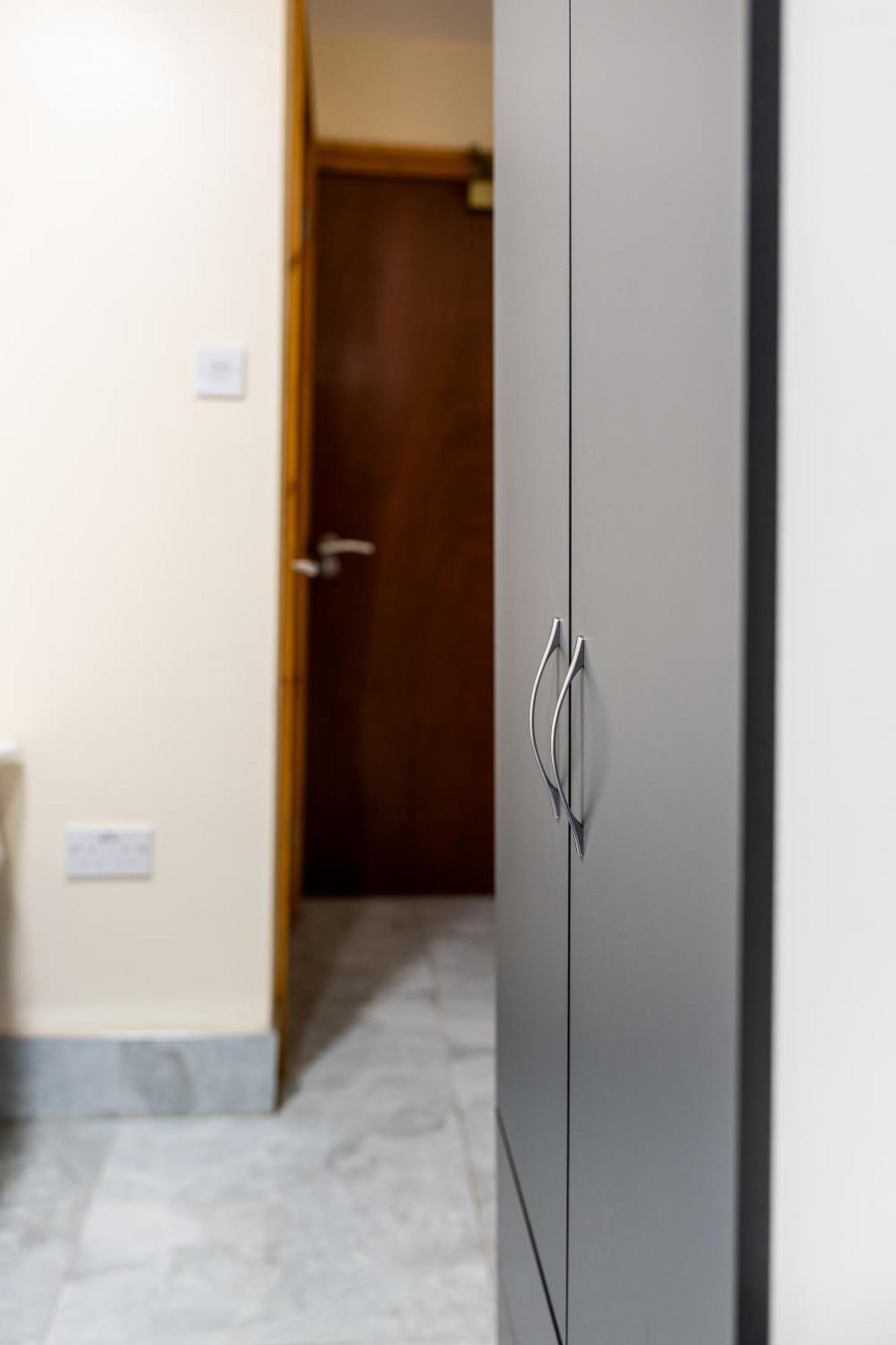 Private Rooms With Private Bathrooms In Selly Oak เบอร์มิงแฮม ภายนอก รูปภาพ